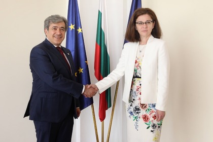 Minister Teodora Genchovska held a meeting with the Ambassador of the State of Qatar Fahad Ali Abdulrahim Al-Mushiiri